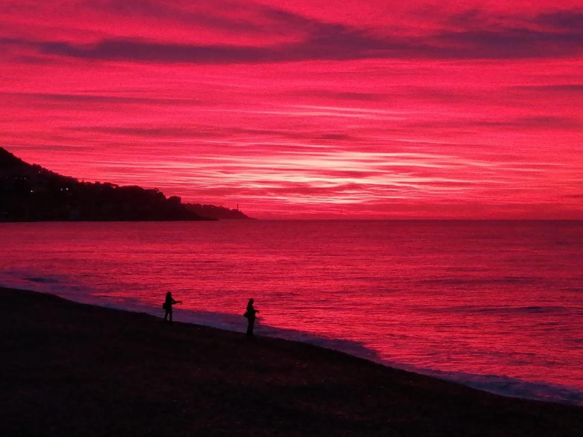 Apart-A-Nice : A Breathtaking View On The Sea Buitenkant foto